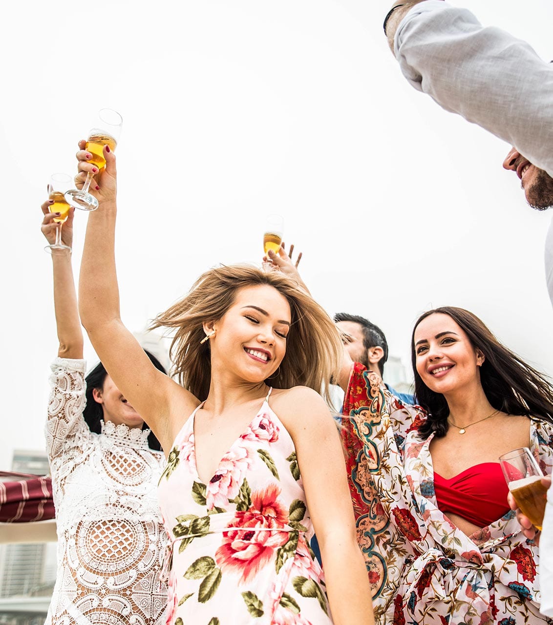 people celebrating on a yacht 2023 11 27 05 11 45 utc